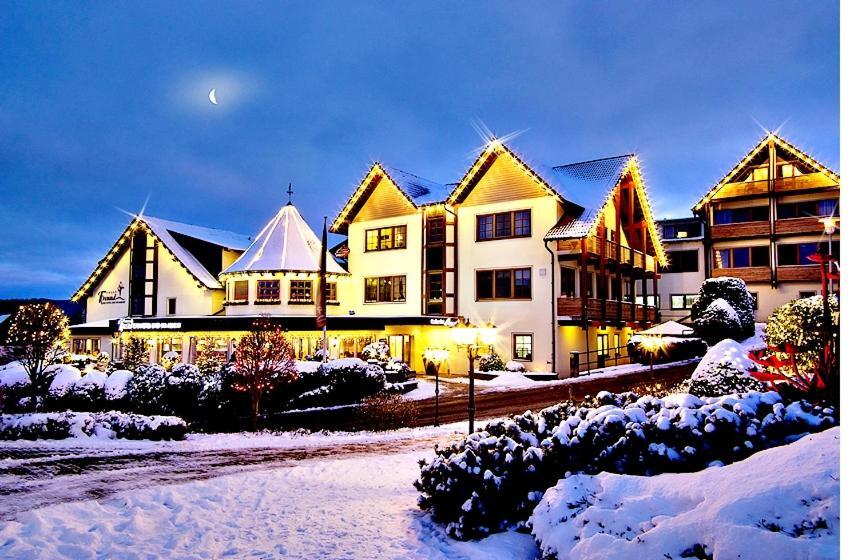 Hotel Freund - Privathotels Dr Lohbeck Oberorke Exteriör bild